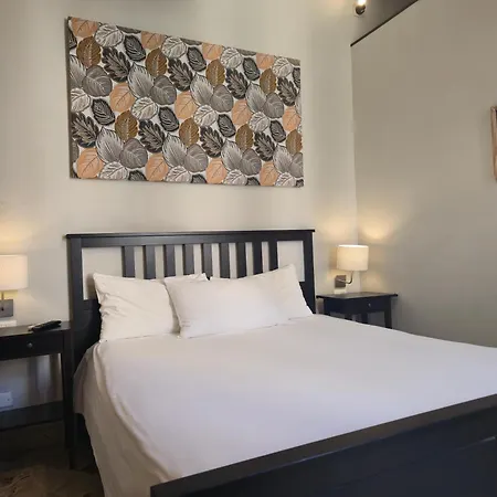 Oda ve Kahvaltı Amari