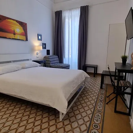 לינה וארוחת בוקר Amari 4*